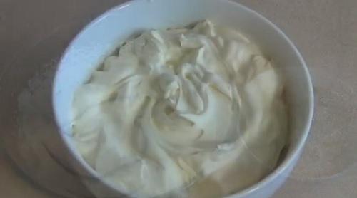 Mẹo giúp kem tươi mềm mịn, không bị dăm đá