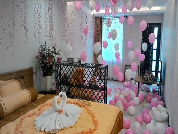 Cách trang trí phòng cưới bằng bóng bay