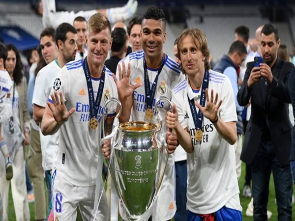 Tin Real Madrid 21/9: Real gia hạn hợp đồng với đối tác Emirates