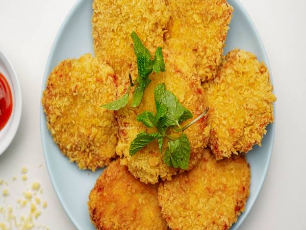 Cách làm bánh gà giòn, thơm ngon mà lại dễ làm ngay tại nhà