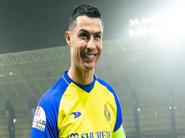 Tin bóng đá 15/7: Ronaldo nhận thêm kỷ lục Guinness