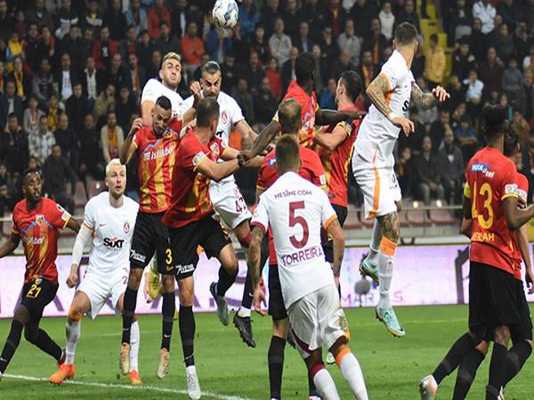 Nhận định Galatasaray vs Kayserispor (00h00 ngày 16/1)