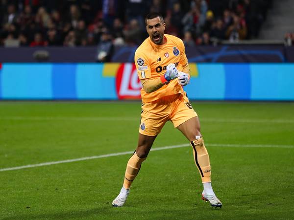 Thủ môn đắt giá nhất thế giới Thủ môn đắt giá nhất thế giới