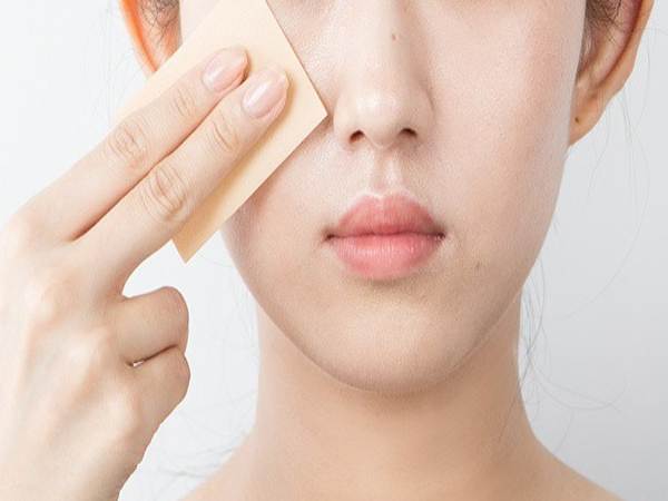 Giấy thấm dầu là gì?