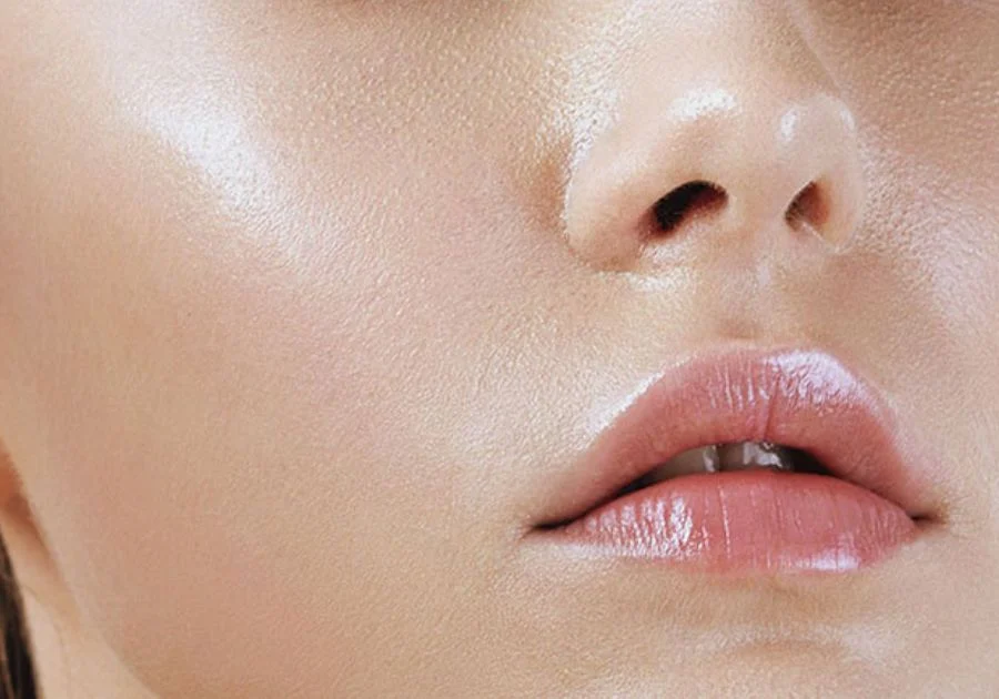 Lý giải vì sao da dầu thường khó makeup hơn