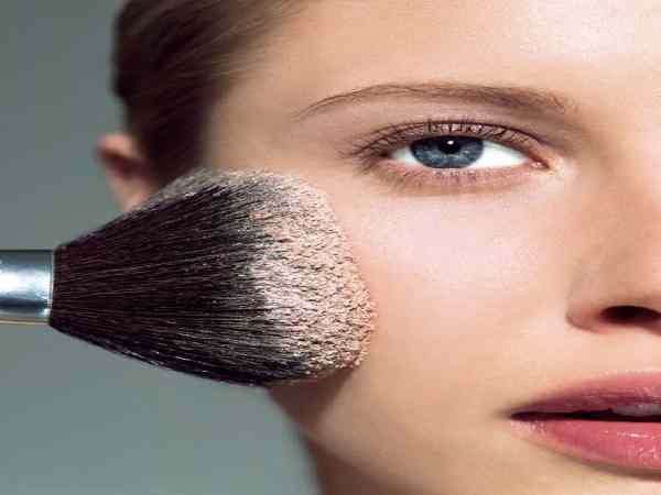 Đặc điểm nhận dạng gương mặt dài