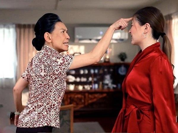 Mẹ chồng hay nói xấu con dâu do áp lực từ xã hội, vậy cách trị sao?