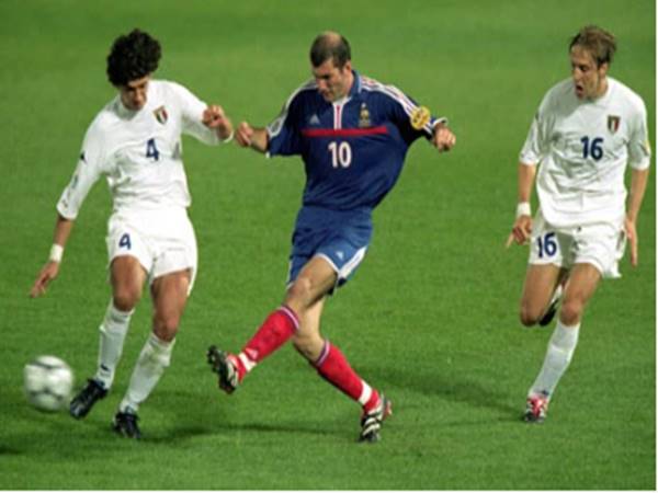 Trận chung kết Euro 2000: Pháp vs Ý