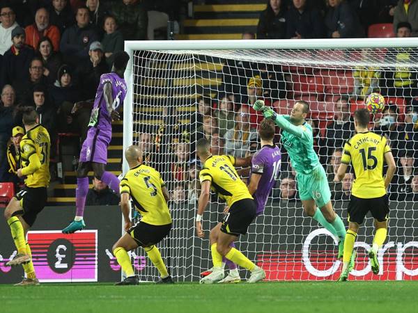 Trận đối đầu kịch tính giữa Watford và Tottenham