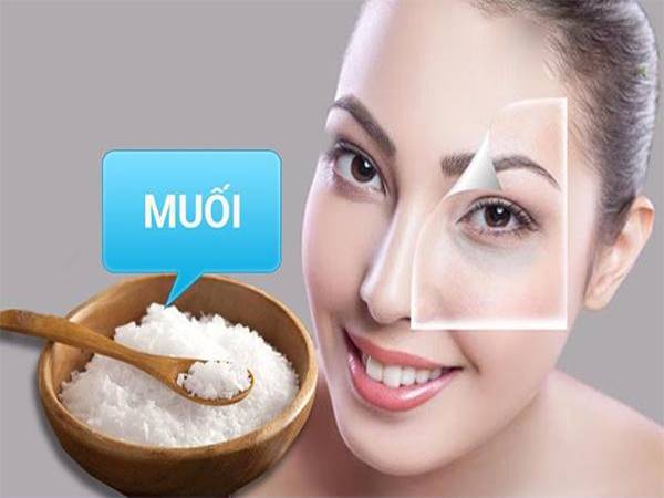 Cách sử dụng mỹ phẩm và sản phẩm bổ trợ giảm bọng mắt
