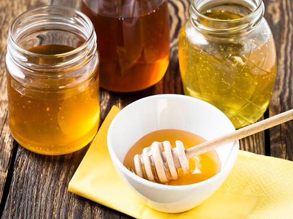 Mẹo trị ho ban đêm hiệu quả với mật ong