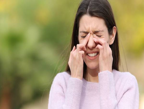 Những nguyên nhân gây ngứa khóe mắt