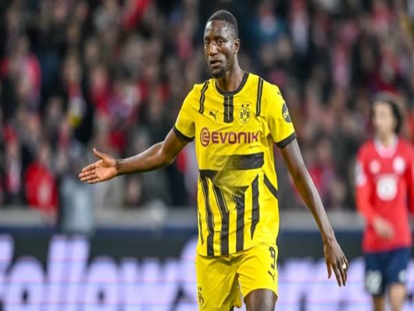 Tin Dortmund: Guirassy chia sẻ về đẳng cấp của Barcelona