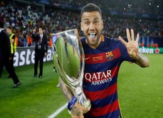 Dani Alves có bao nhiêu danh hiệu?