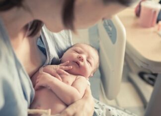 Giải mã ý nghĩa giấc mộng thấy mình sinh con chung chung